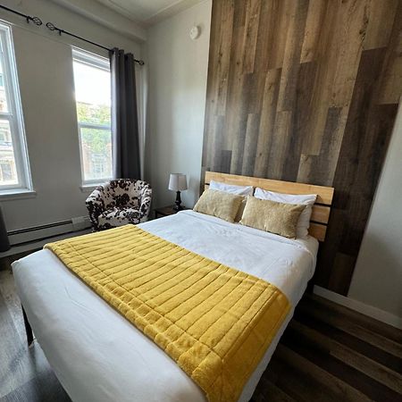 Commercial Hotel เอดมันตัน ภายนอก รูปภาพ